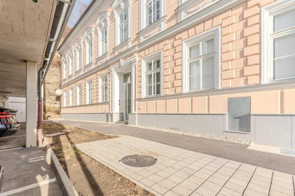 Deluxe Apartments Near The Center Krems an der Donau Exterior foto
