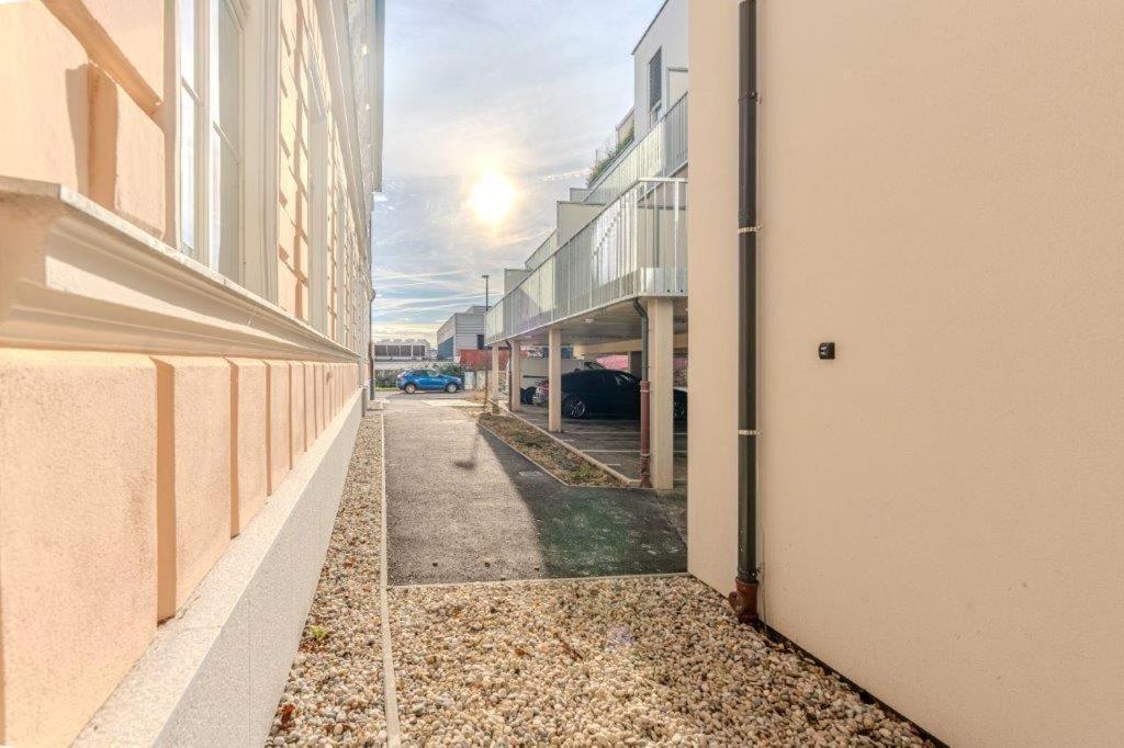 Deluxe Apartments Near The Center Krems an der Donau Exterior foto