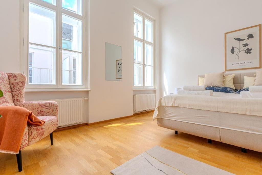 Deluxe Apartments Near The Center Krems an der Donau Exterior foto