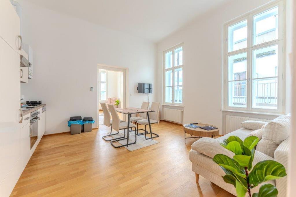Deluxe Apartments Near The Center Krems an der Donau Exterior foto